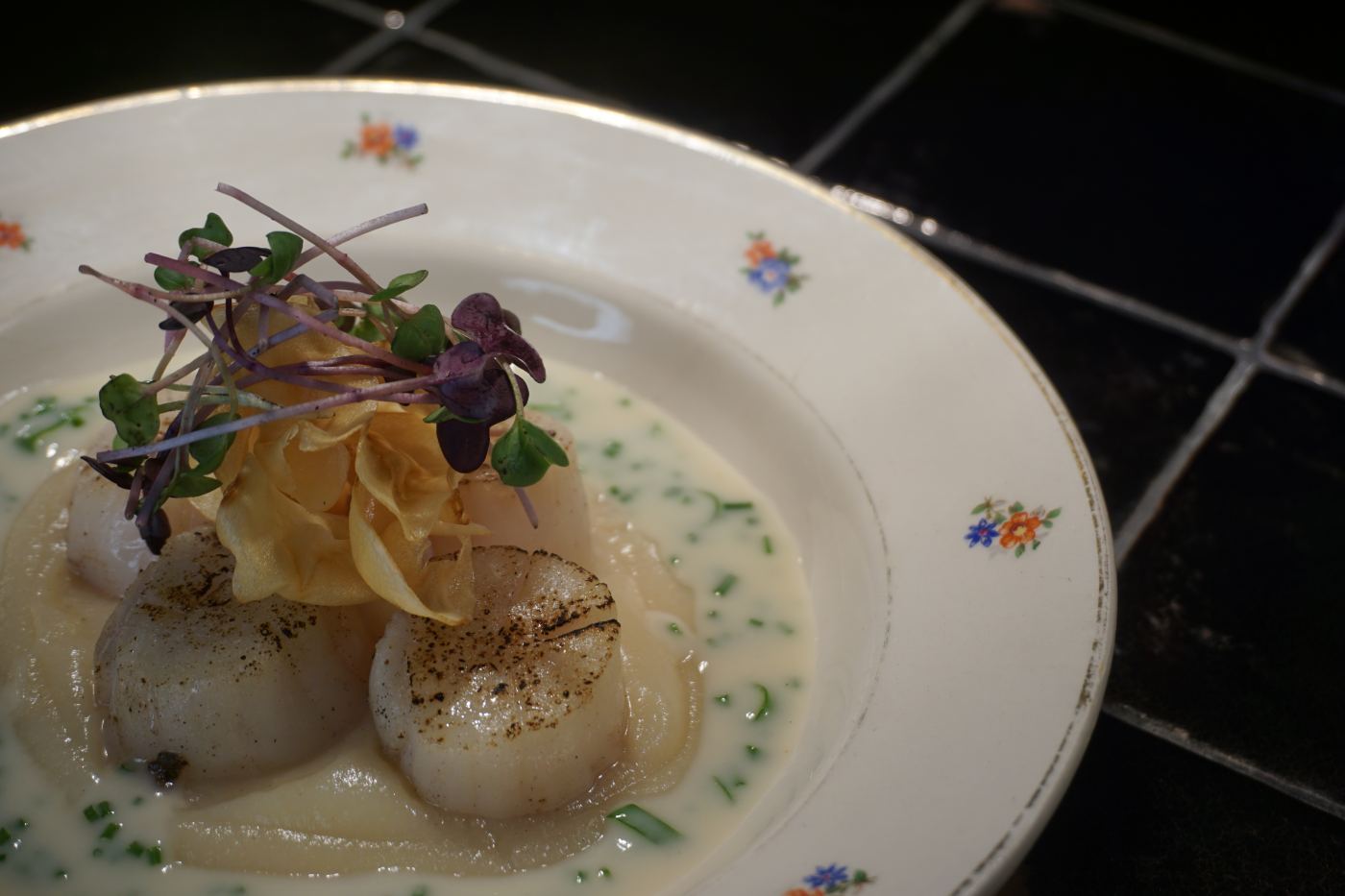 coquilles-beure-blanc-met-knolselderpuree